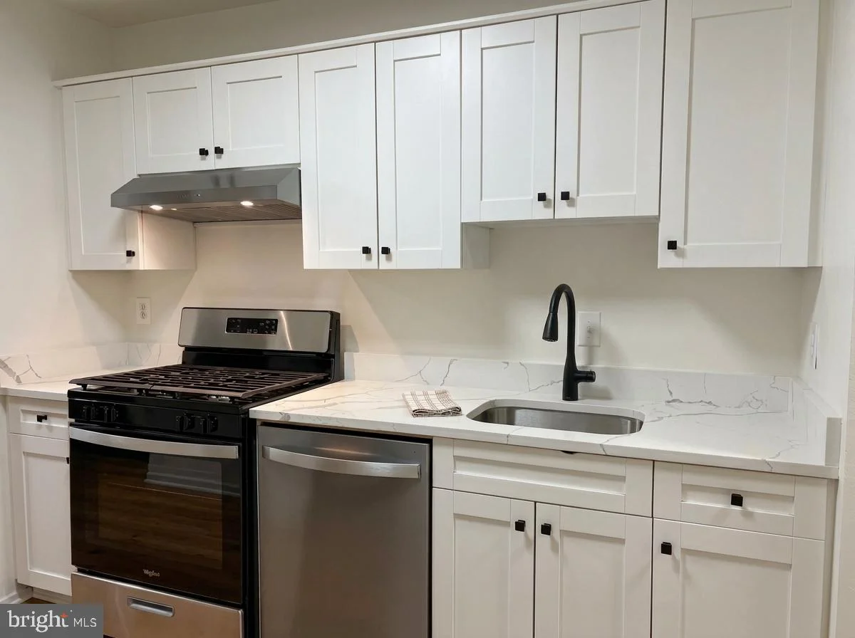 19419 Brassie Place Unit 304, Montgomery Village, MD 20886