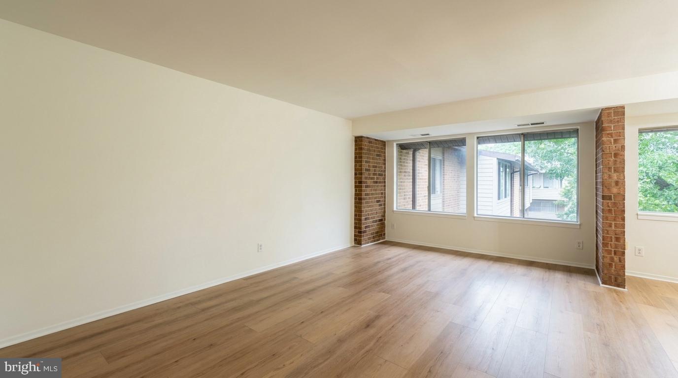 19419 BRASSIE PLACE 304