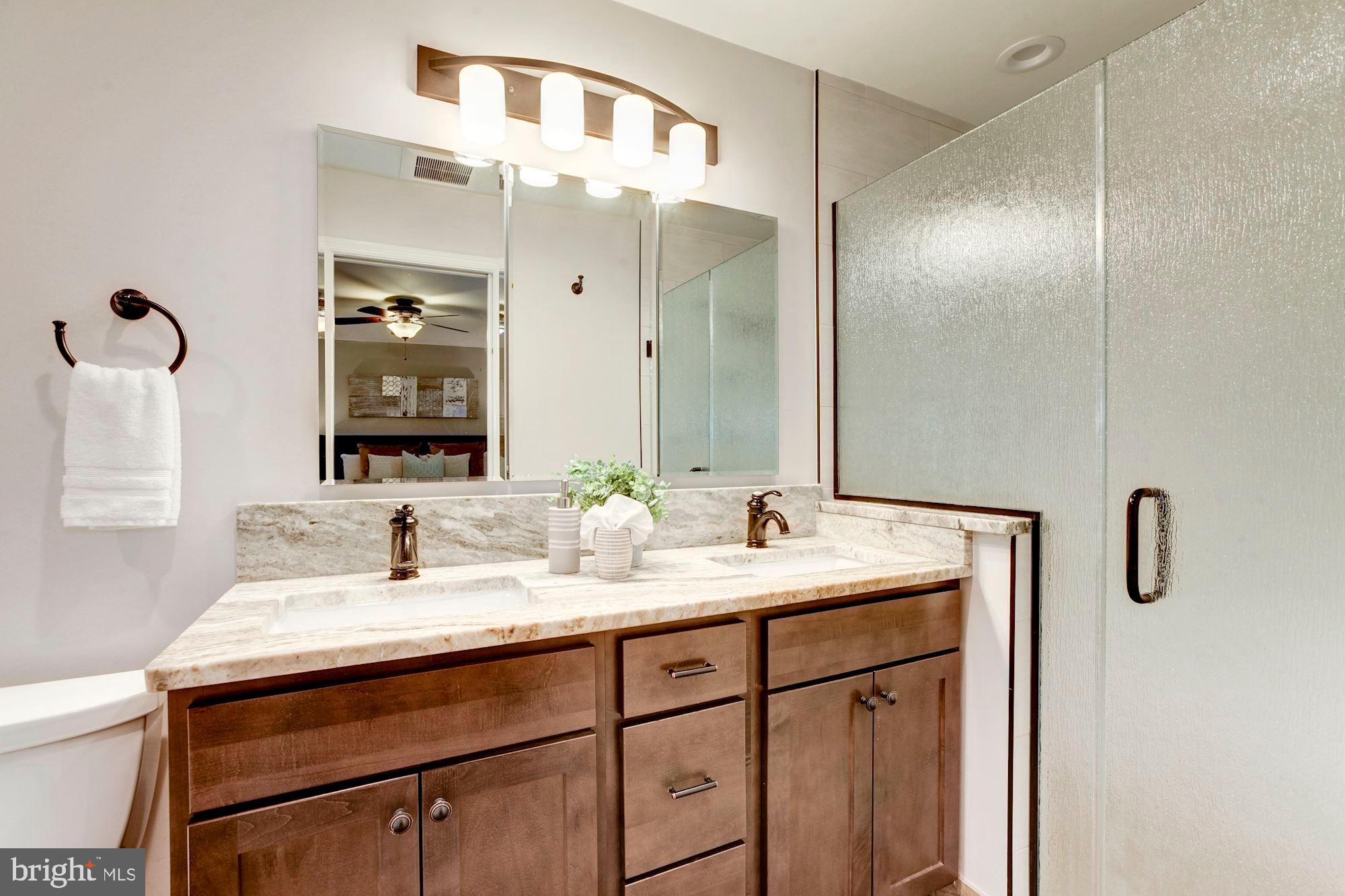 OLD FARM - Residential