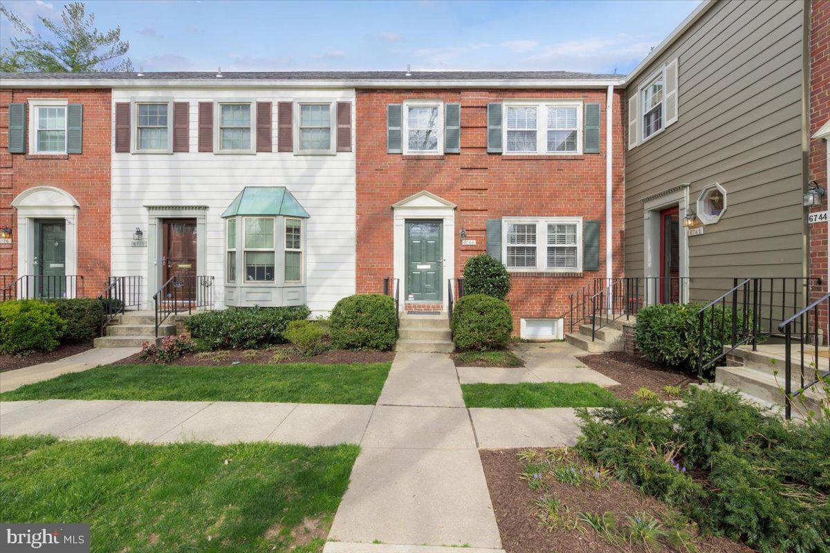 KENWOOD FOREST - Residential