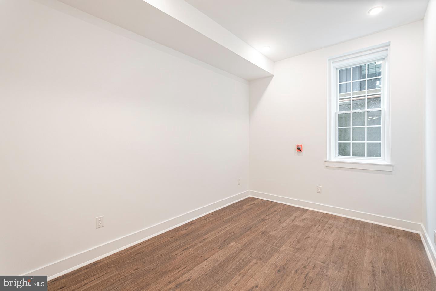 GRADUATE HOSPITAL - Residential Lease