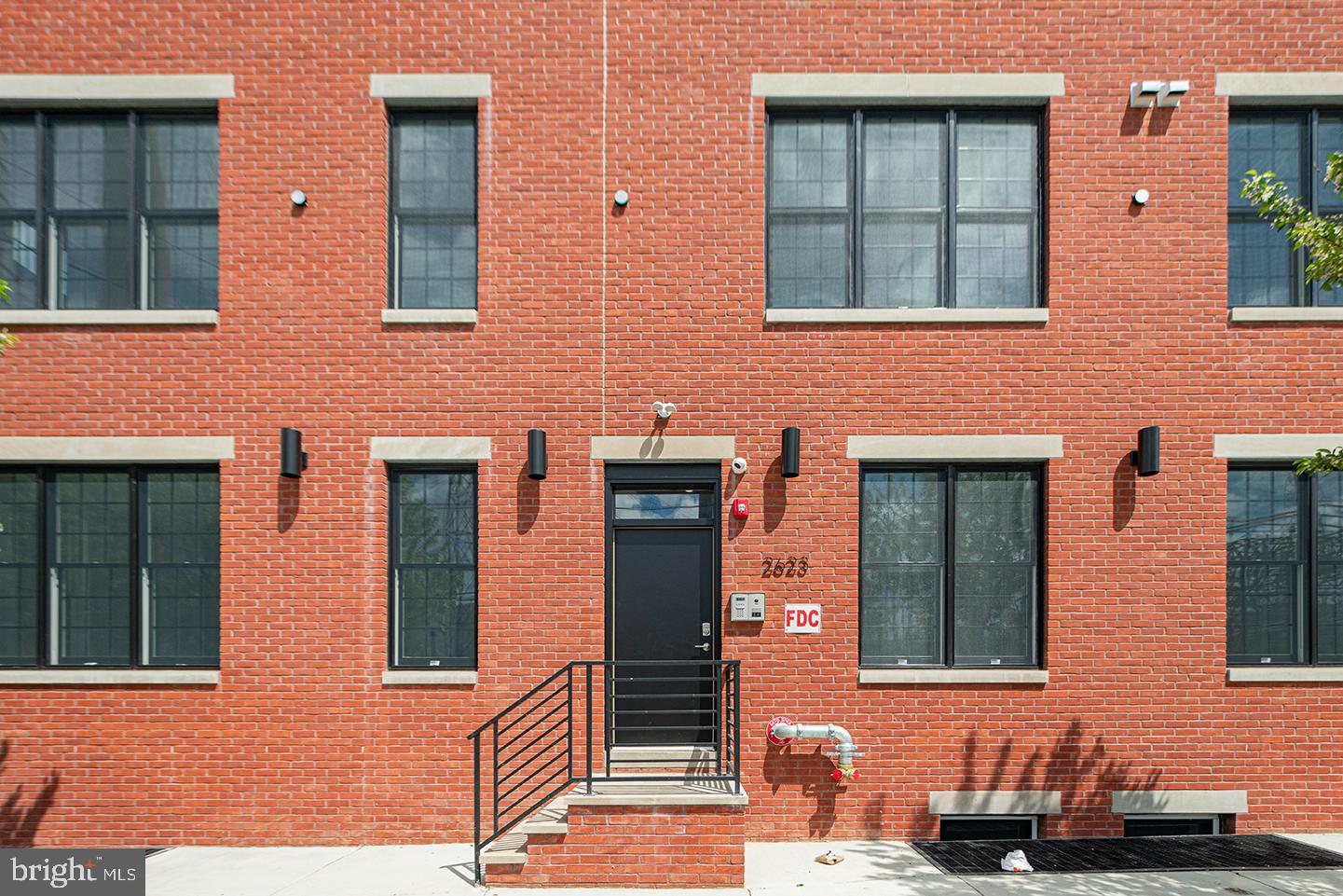 GRADUATE HOSPITAL - Residential Lease