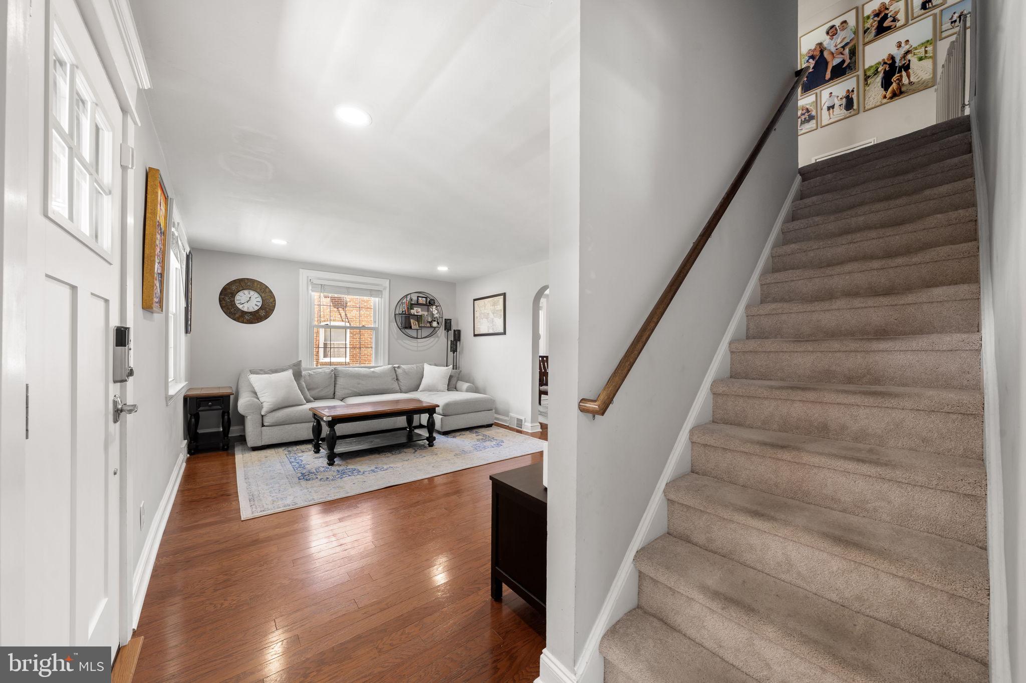 LYNNWOOD - Residential