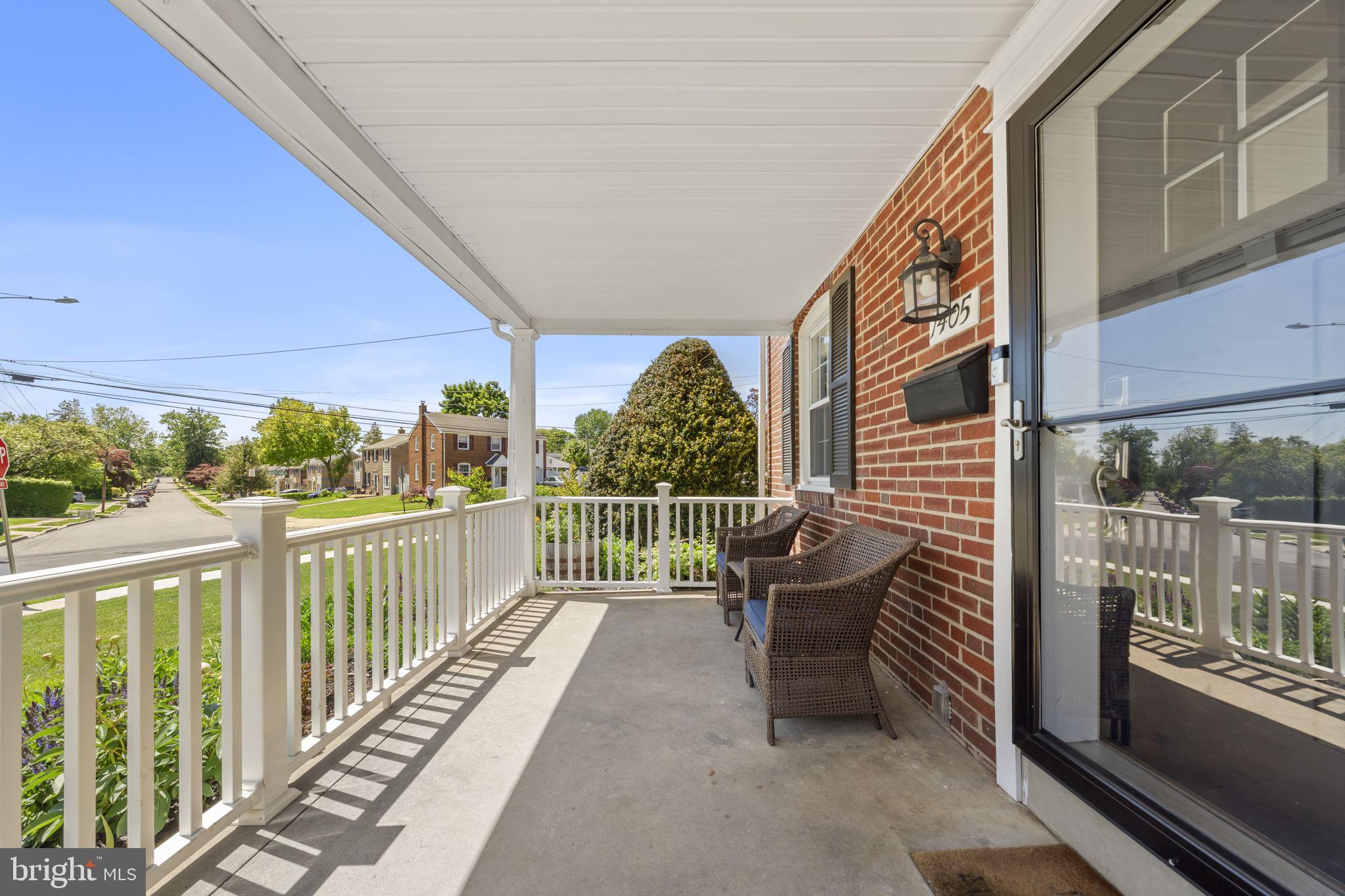 LYNNWOOD - Residential