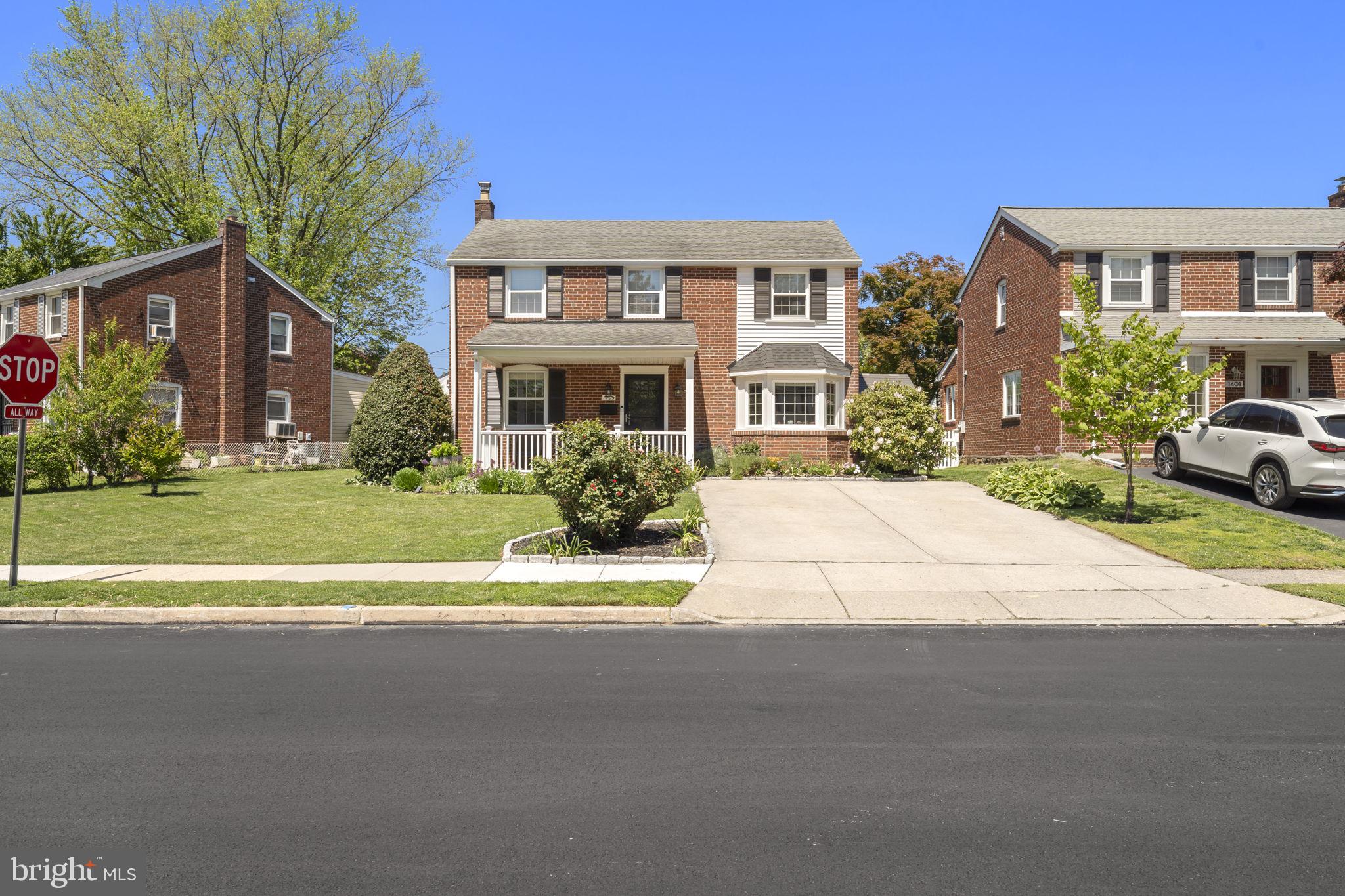 LYNNWOOD - Residential