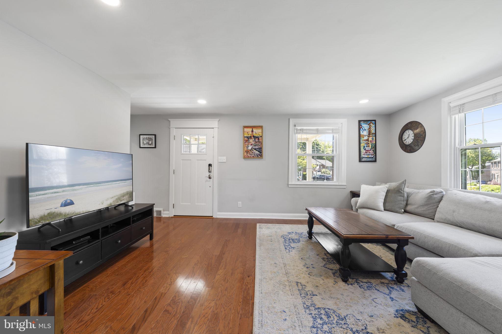 LYNNWOOD - Residential