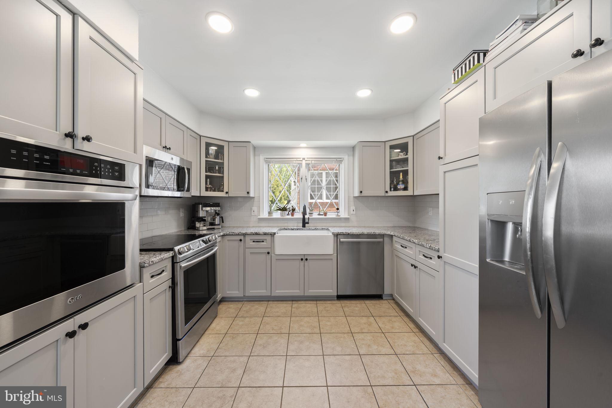 LYNNWOOD - Residential