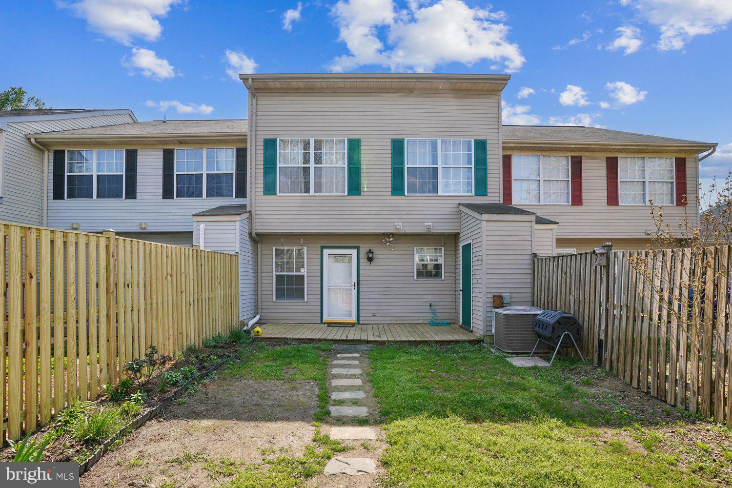 6091 RED SQUIRREL PLACE