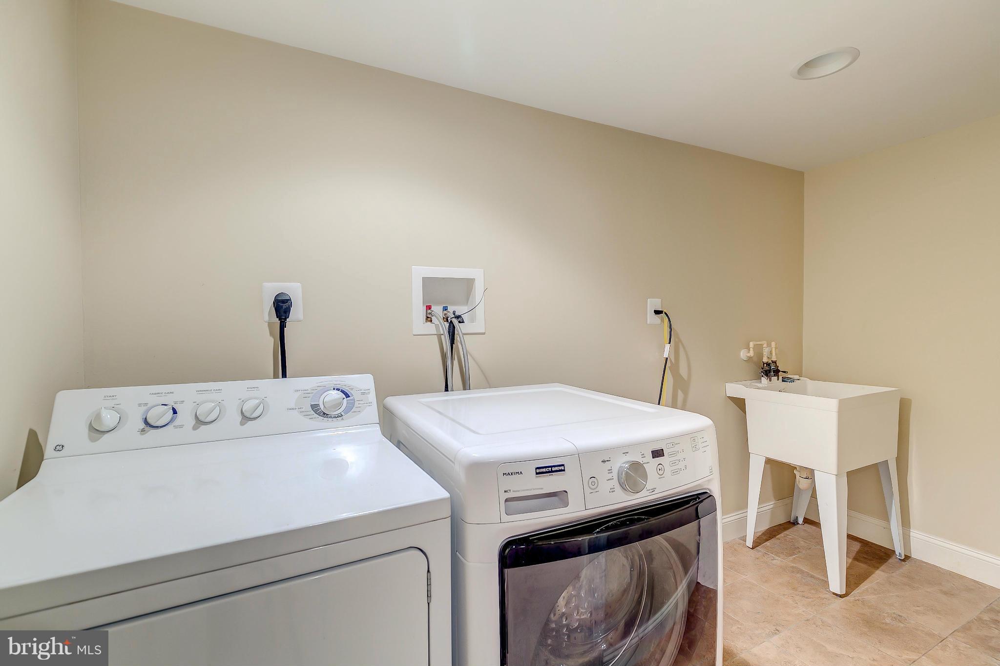 GREENSPRING VALLEY - Residential