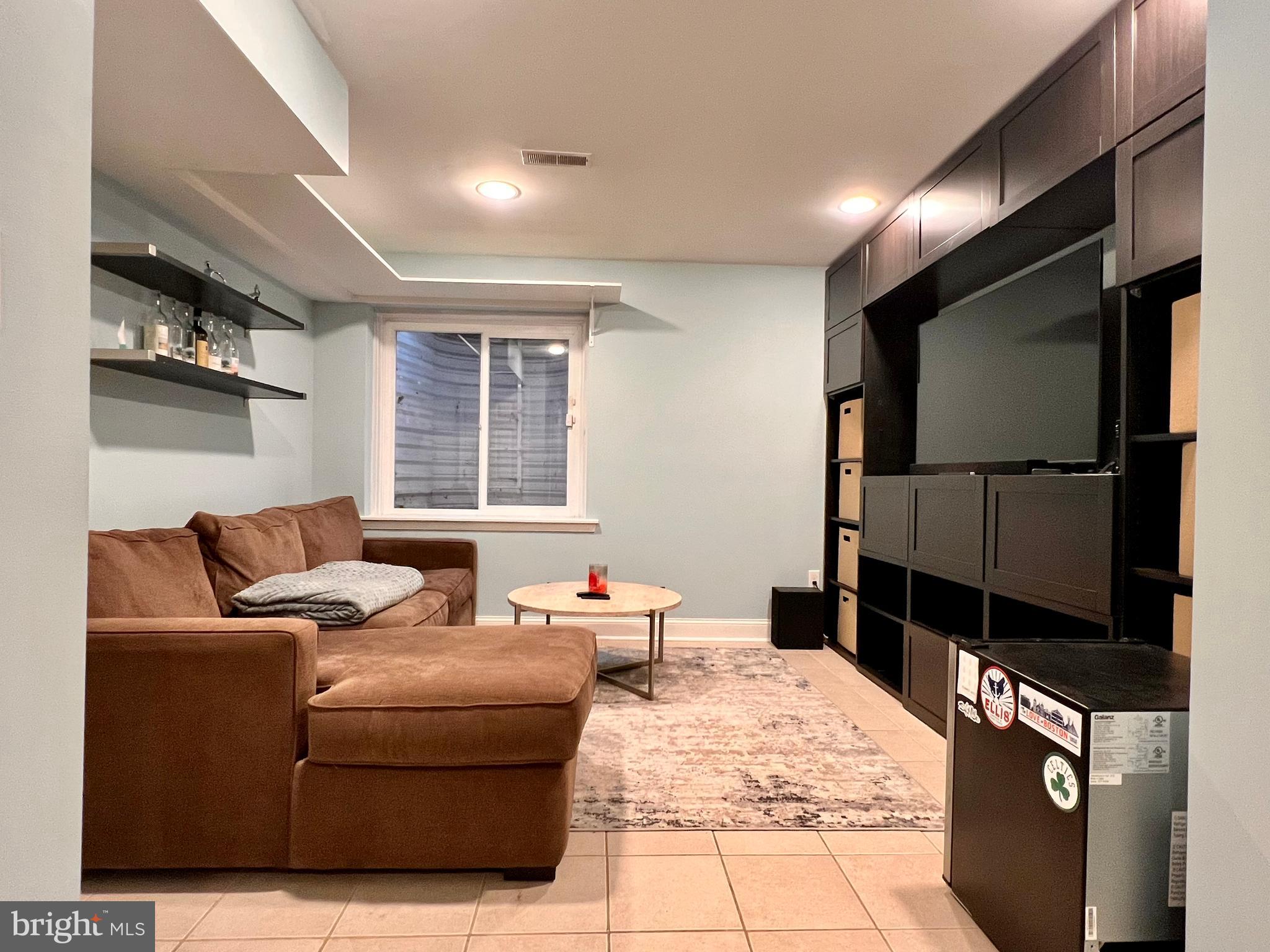 HAWTHORNE - Residential