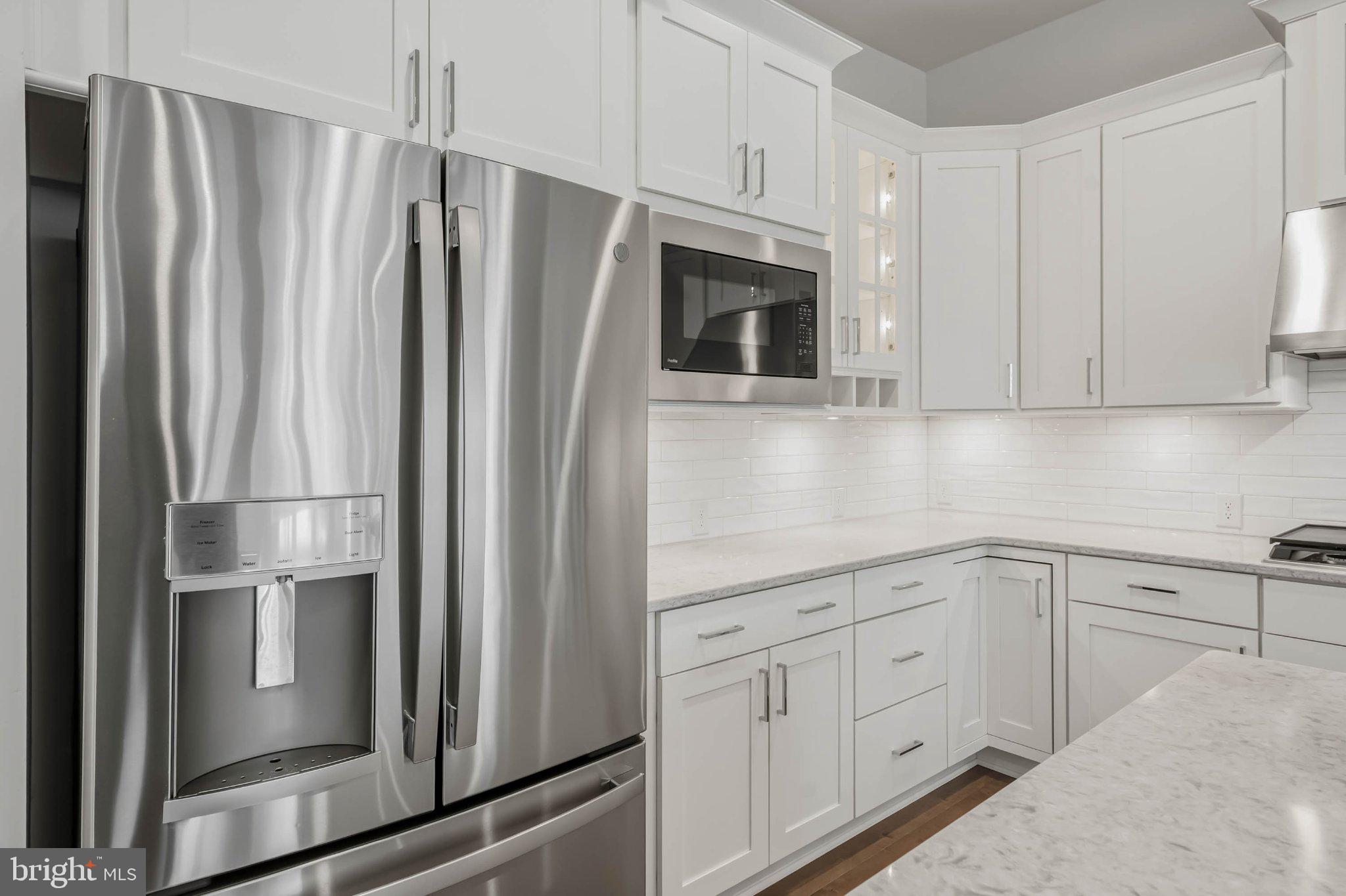 ARBOR-LYN - Residential