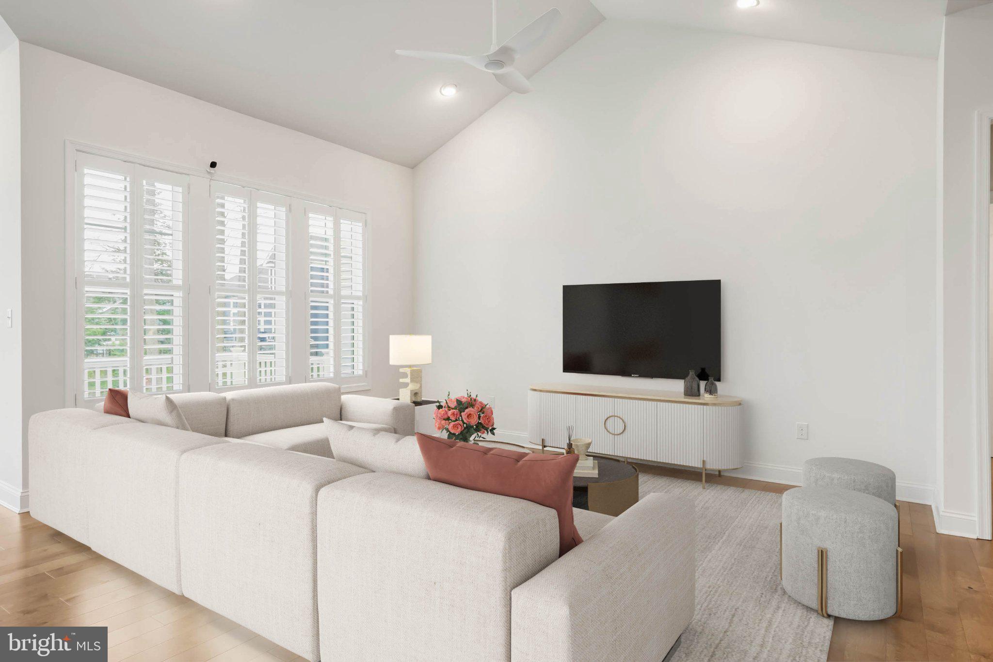 ARBOR-LYN - Residential