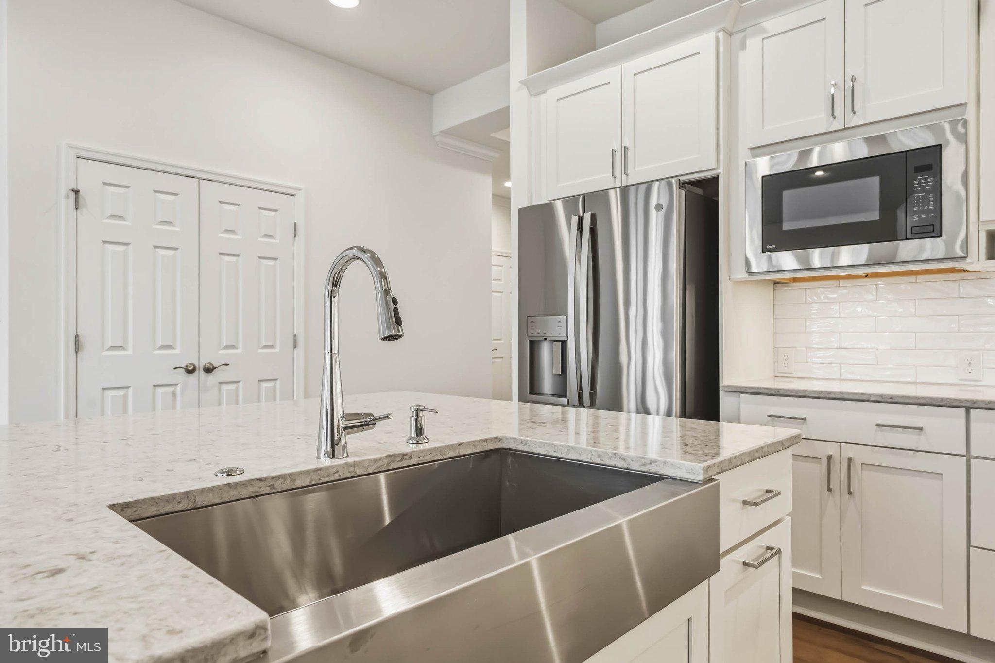 ARBOR-LYN - Residential