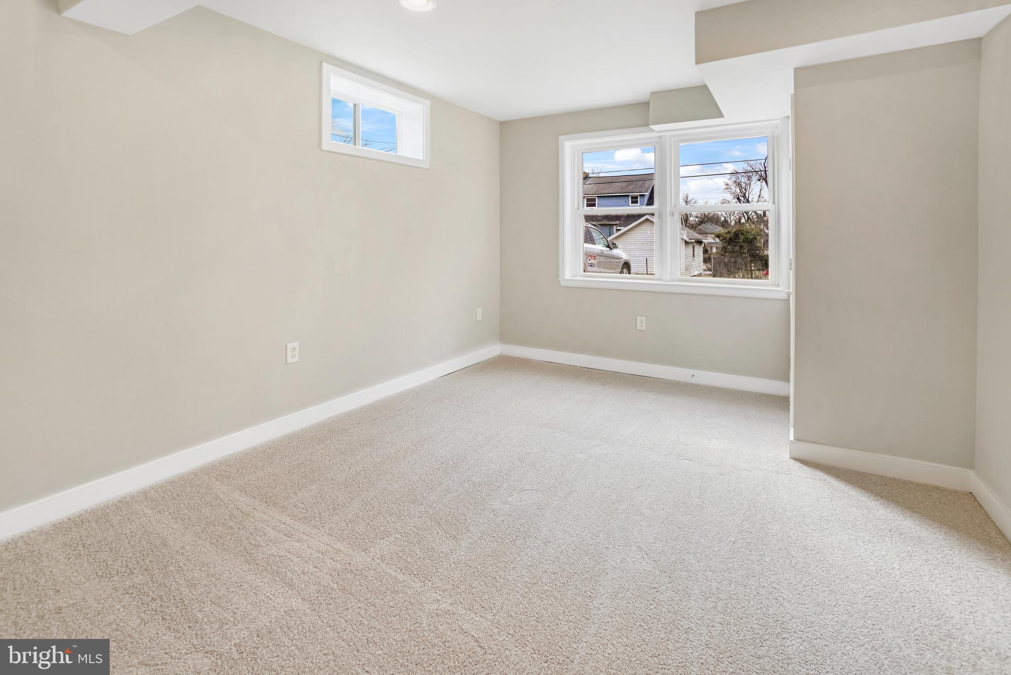 MERRIDALE LITTLE FARMS - Residential