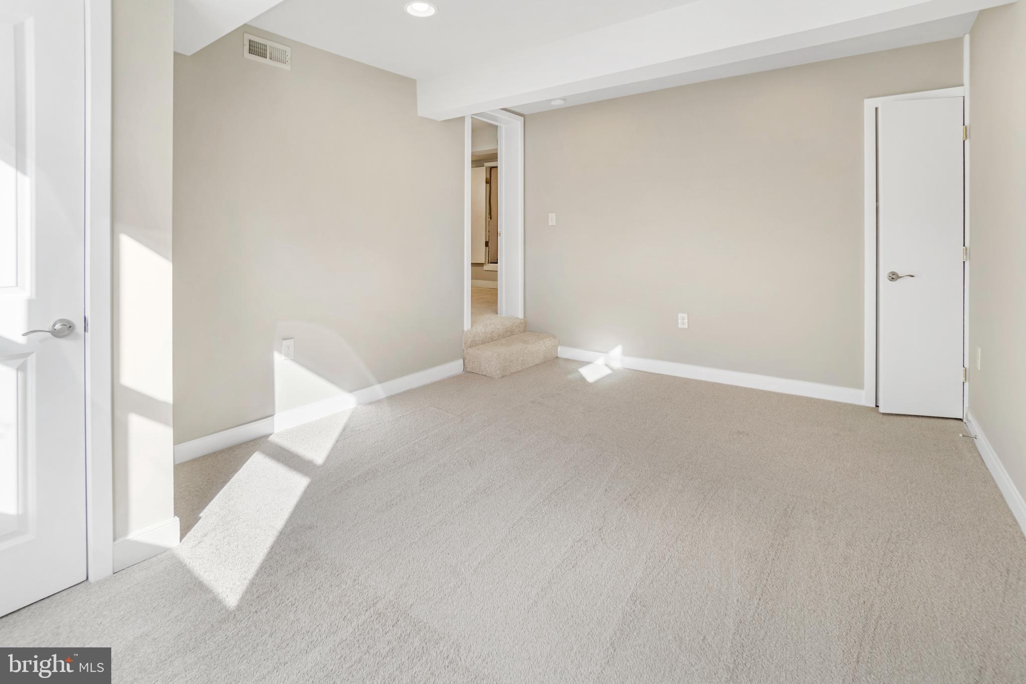 MERRIDALE LITTLE FARMS - Residential