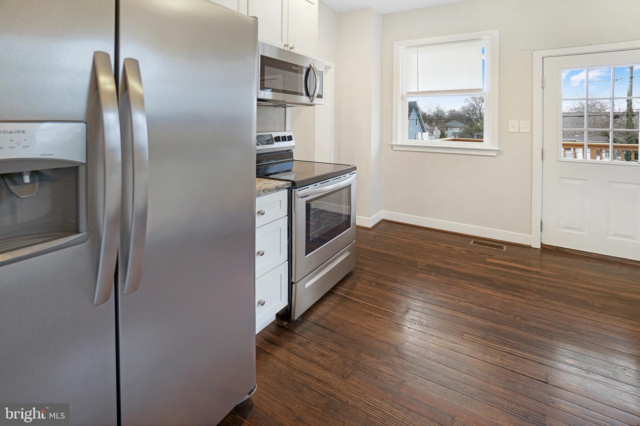 MERRIDALE LITTLE FARMS - Residential