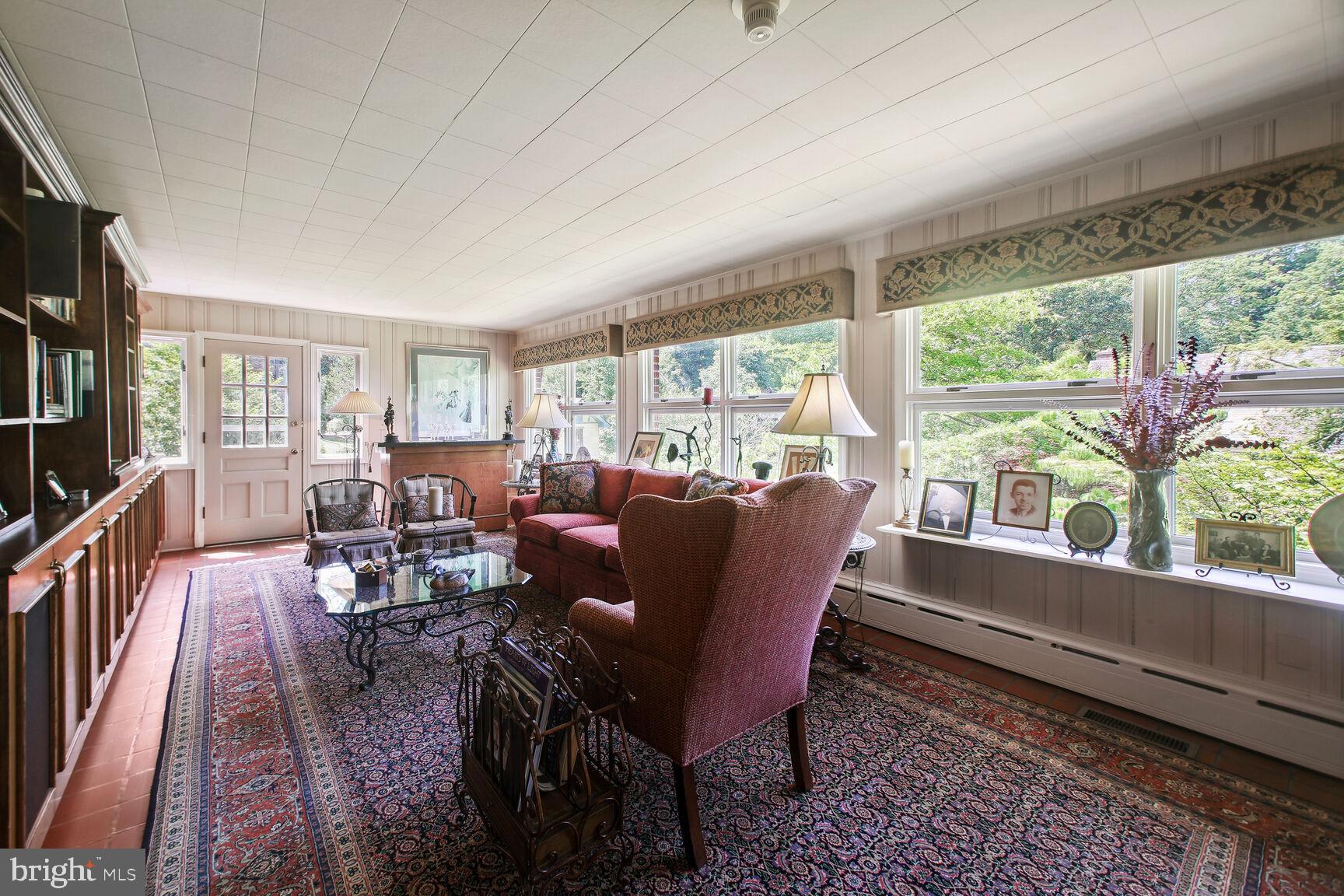 UNIVERSITY PARK - Residential