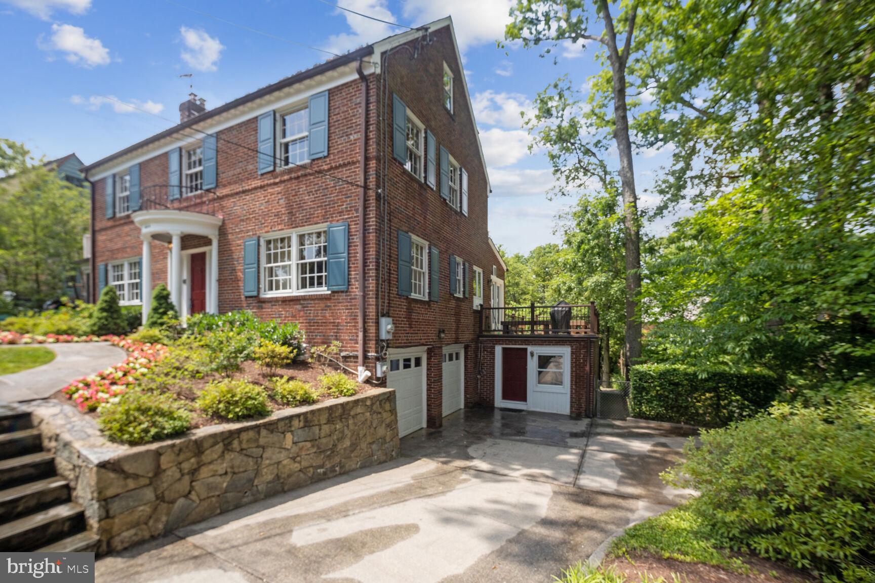 UNIVERSITY PARK - Residential