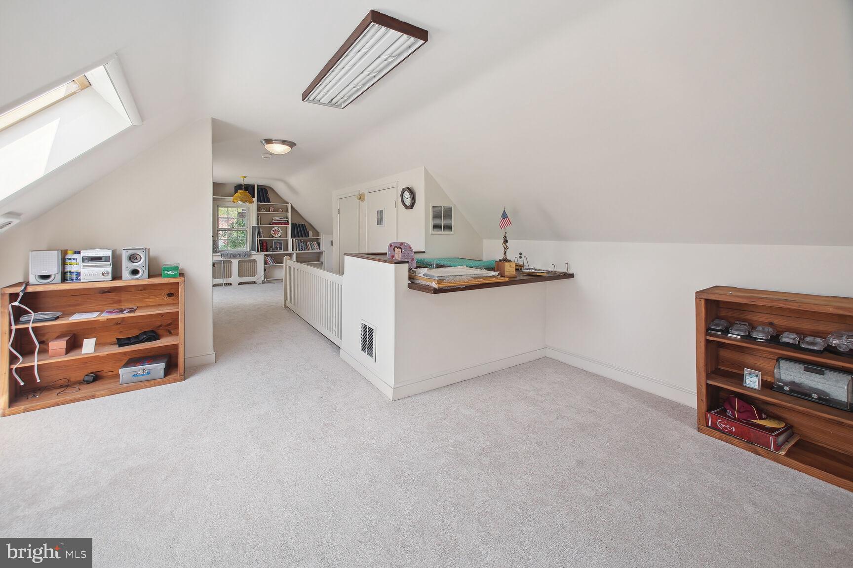 UNIVERSITY PARK - Residential