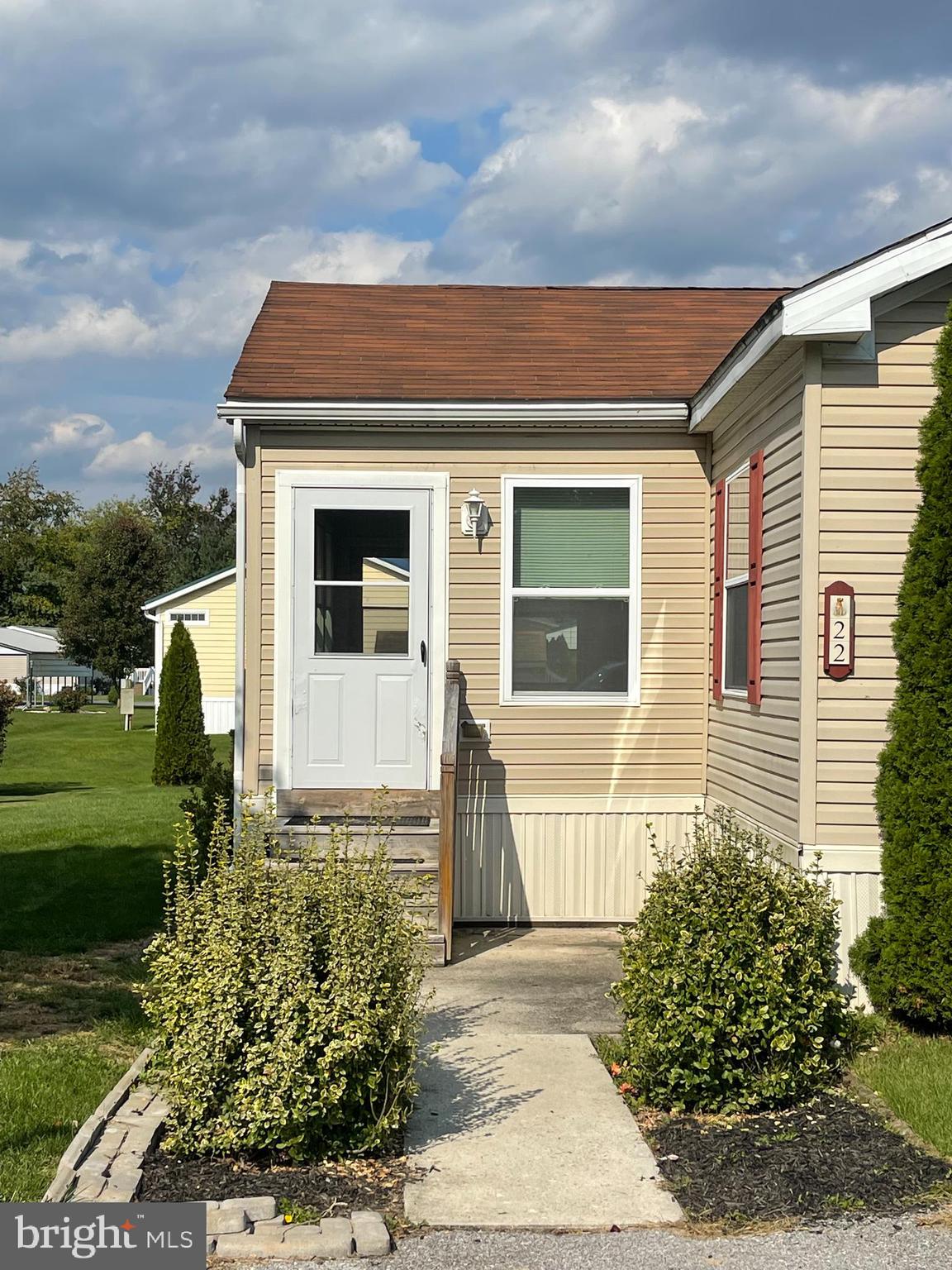 22 MAIZEFIELD DRIVE