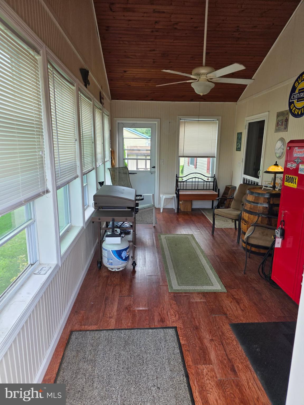 MAIZEFIELD COMMUNITY - Residential