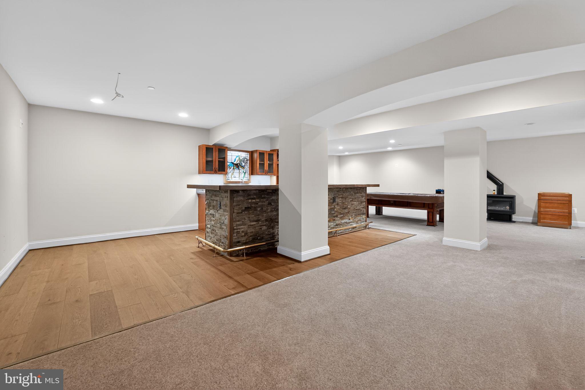 ROLLING ACRES - Residential