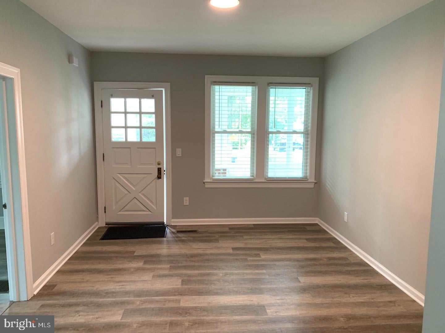 23 7TH 1ST FL AVENUE 1