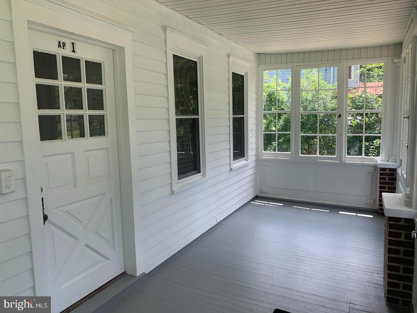 23 7TH 1ST FL AVENUE 1