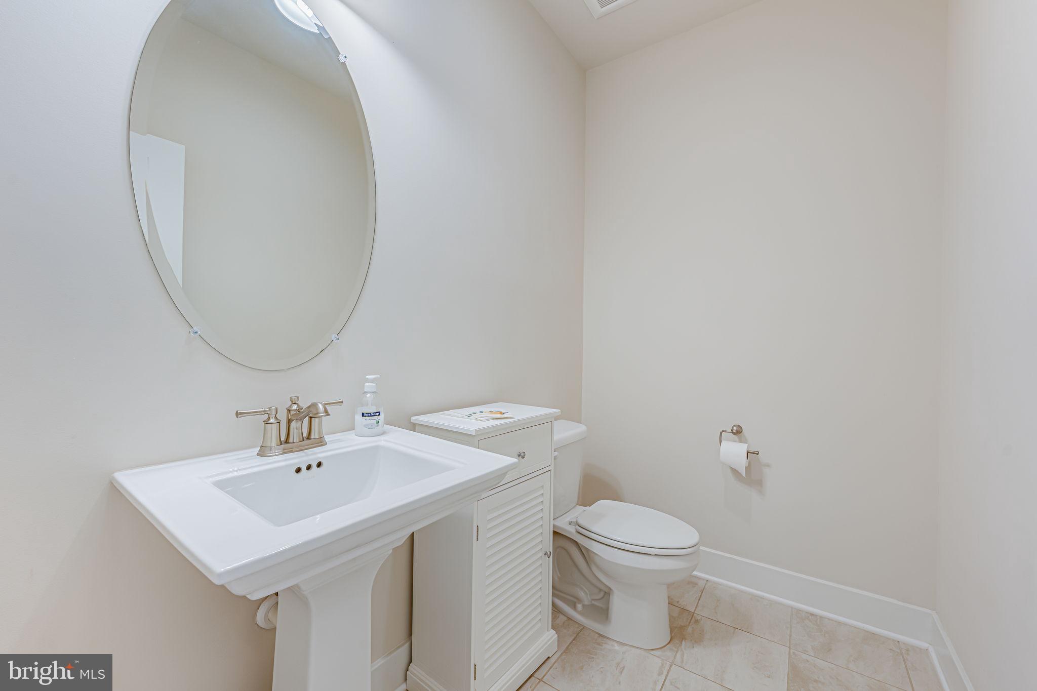 PIMMIT HILLS - Residential