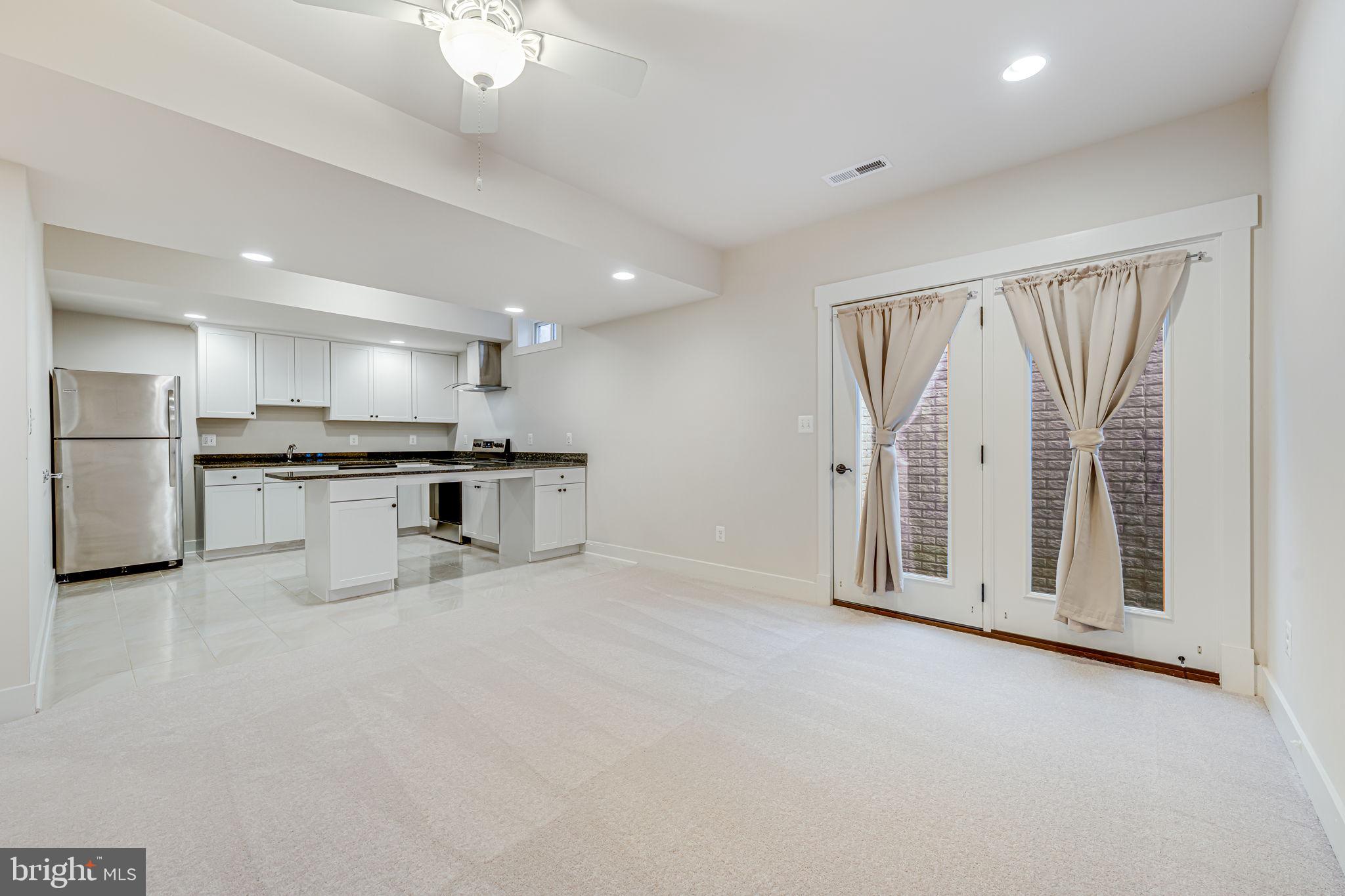 PIMMIT HILLS - Residential