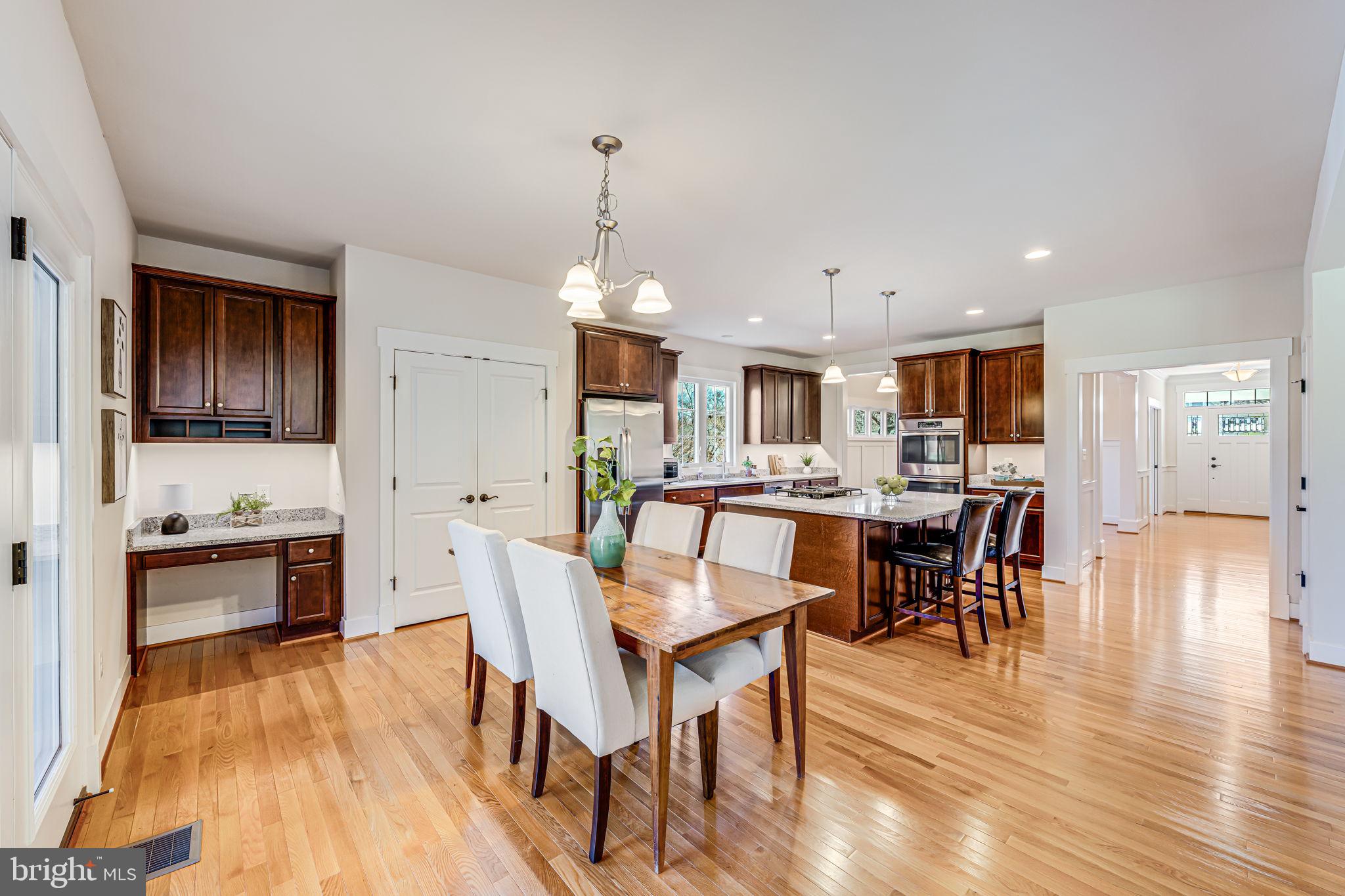 PIMMIT HILLS - Residential