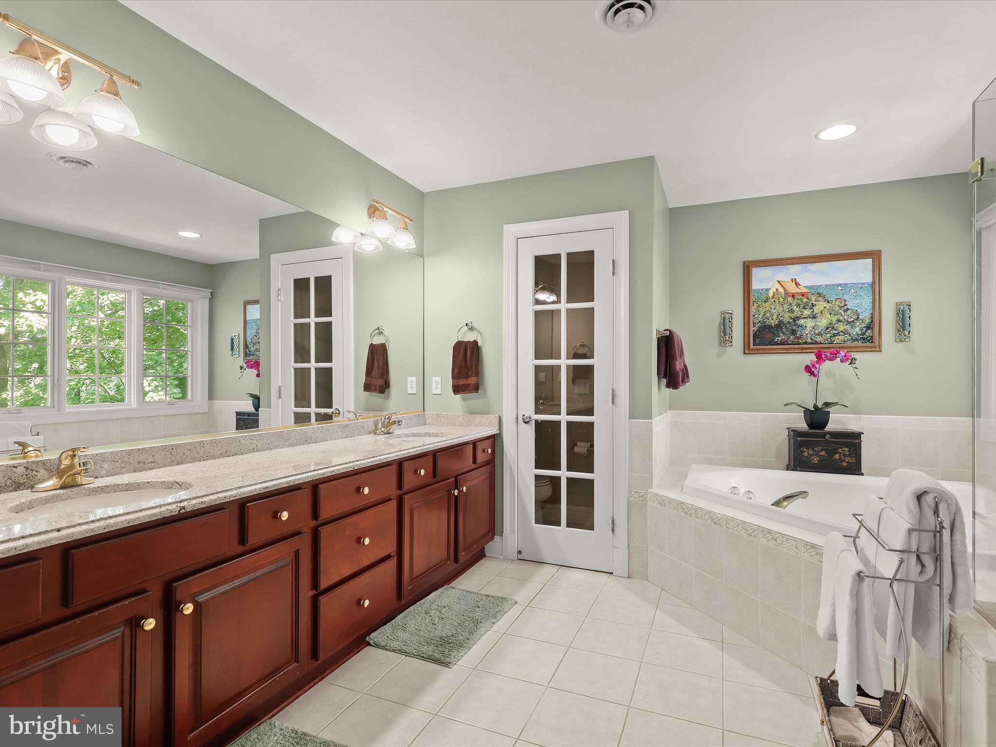 HARBOUR GLEN - Residential