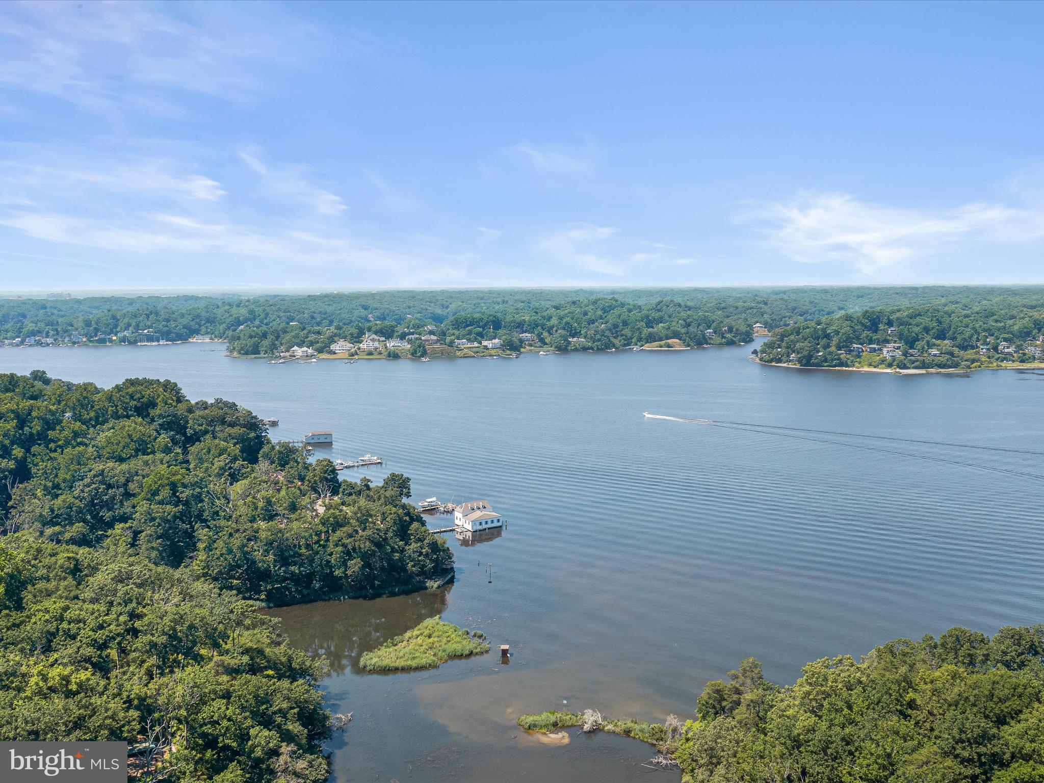 HARBOUR GLEN - Residential