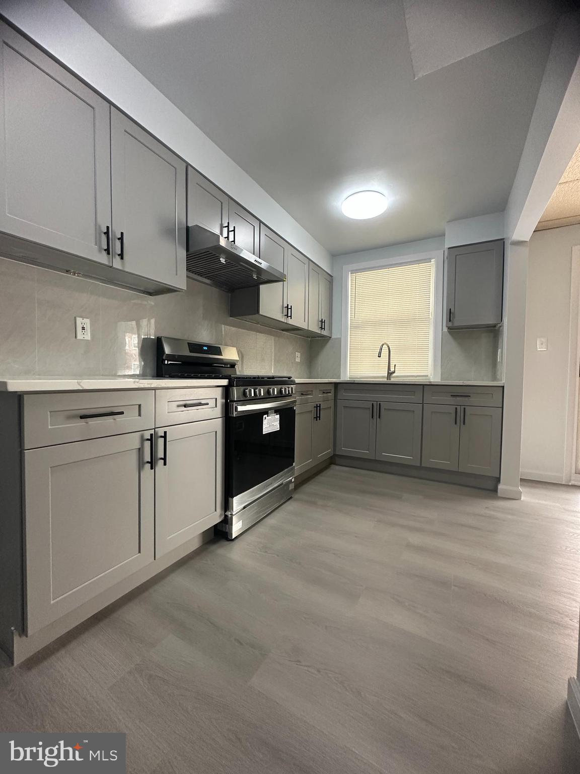 MAYFAIR - Residential