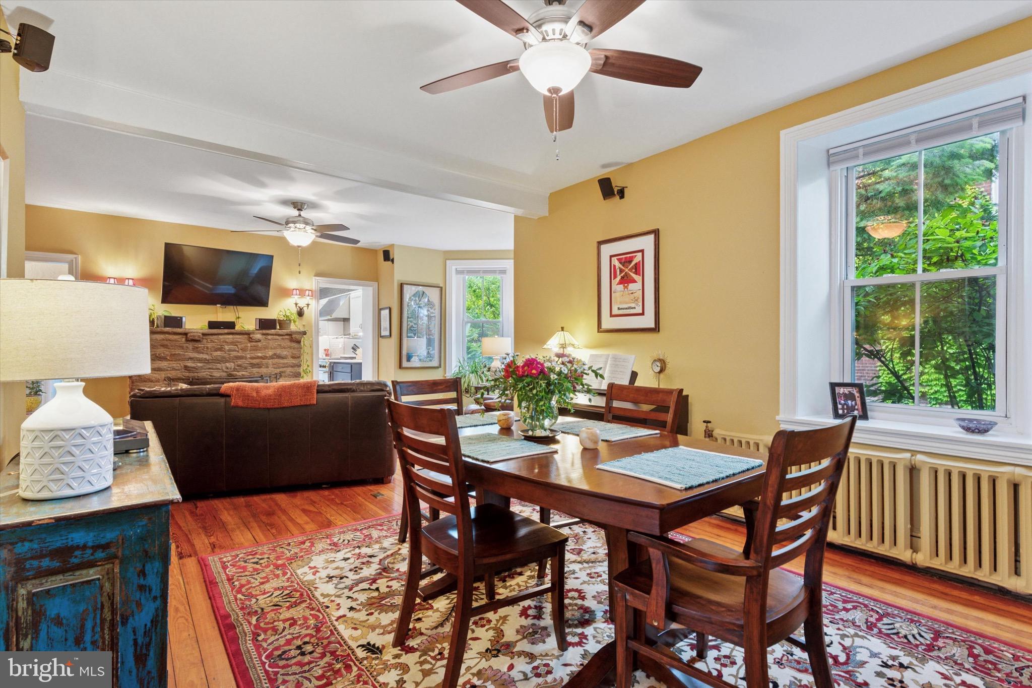 CHESTNUT HILL - Residential