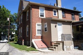 ARDMORE CROSSING - Residential Lease