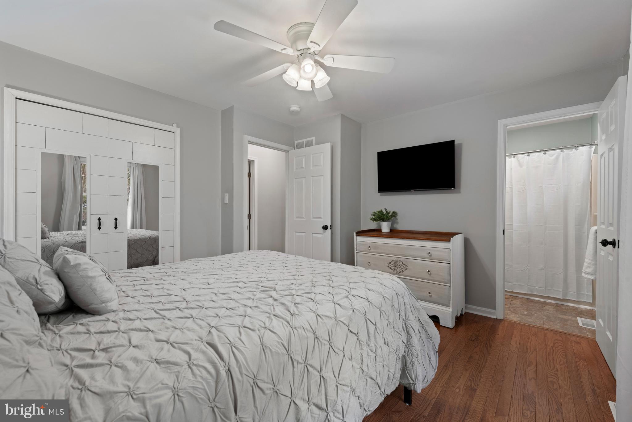 CHANTILLY MANOR - Residential