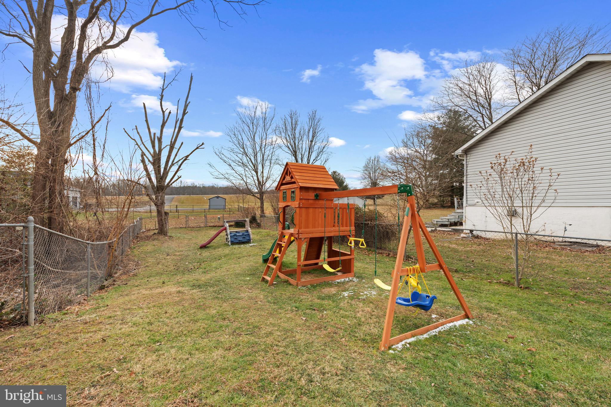 CHANTILLY MANOR - Residential