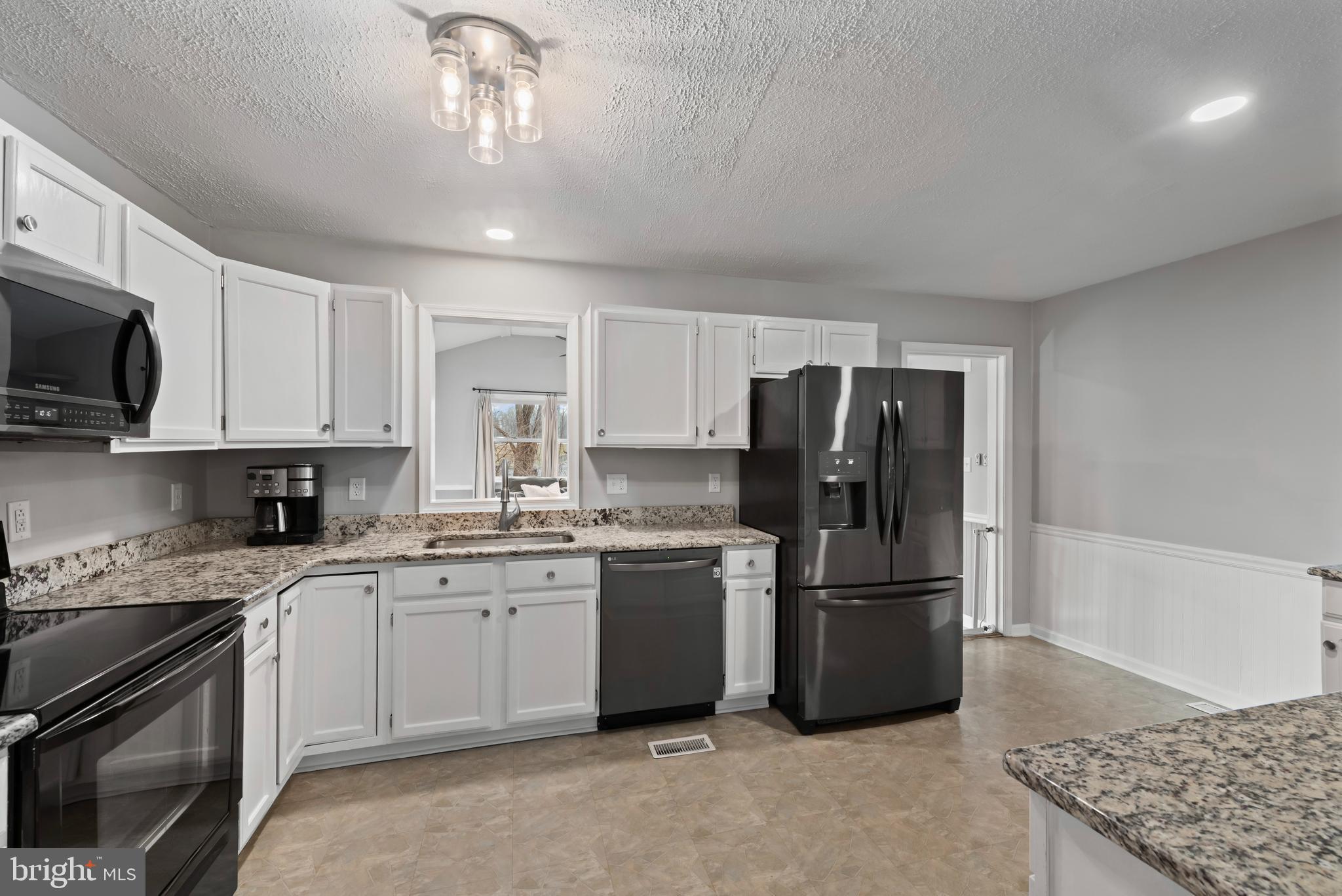 CHANTILLY MANOR - Residential