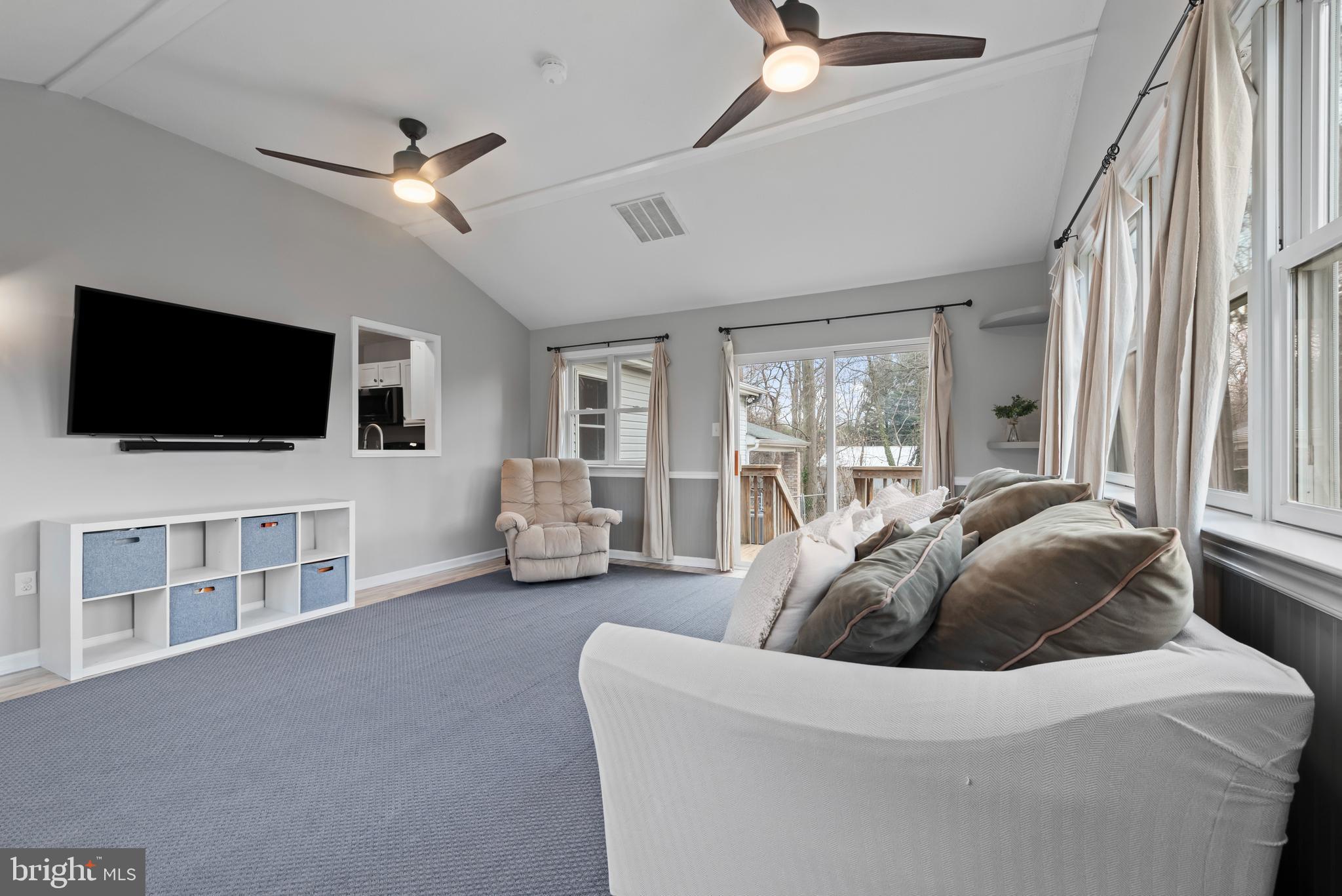 CHANTILLY MANOR - Residential