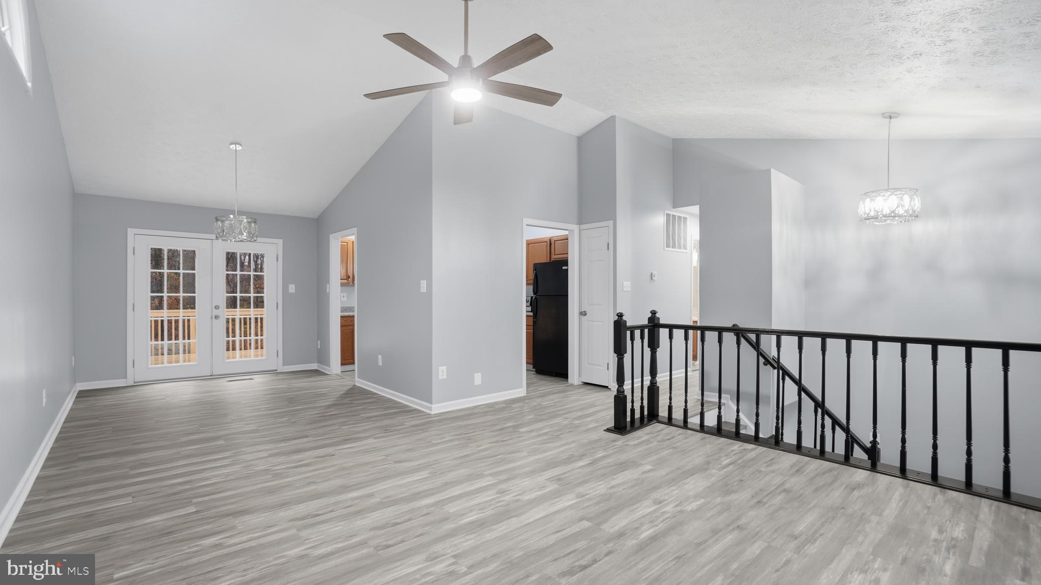 7861 GOLDEN PINE CIRCLE