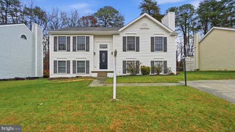 Homes For Sale - 7861 Golden Pine Circle<br/> SEVERN, MD 21144