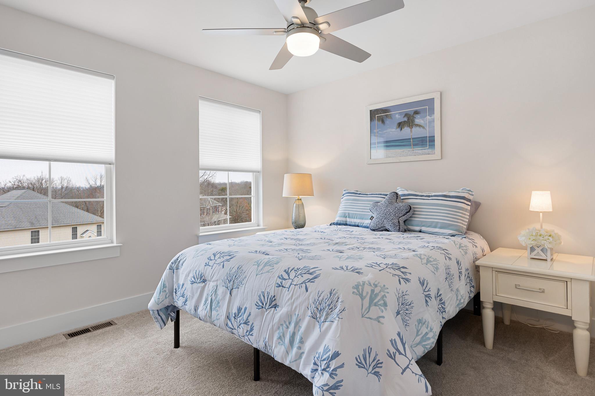 CHESAPEAKE CLUB - Residential