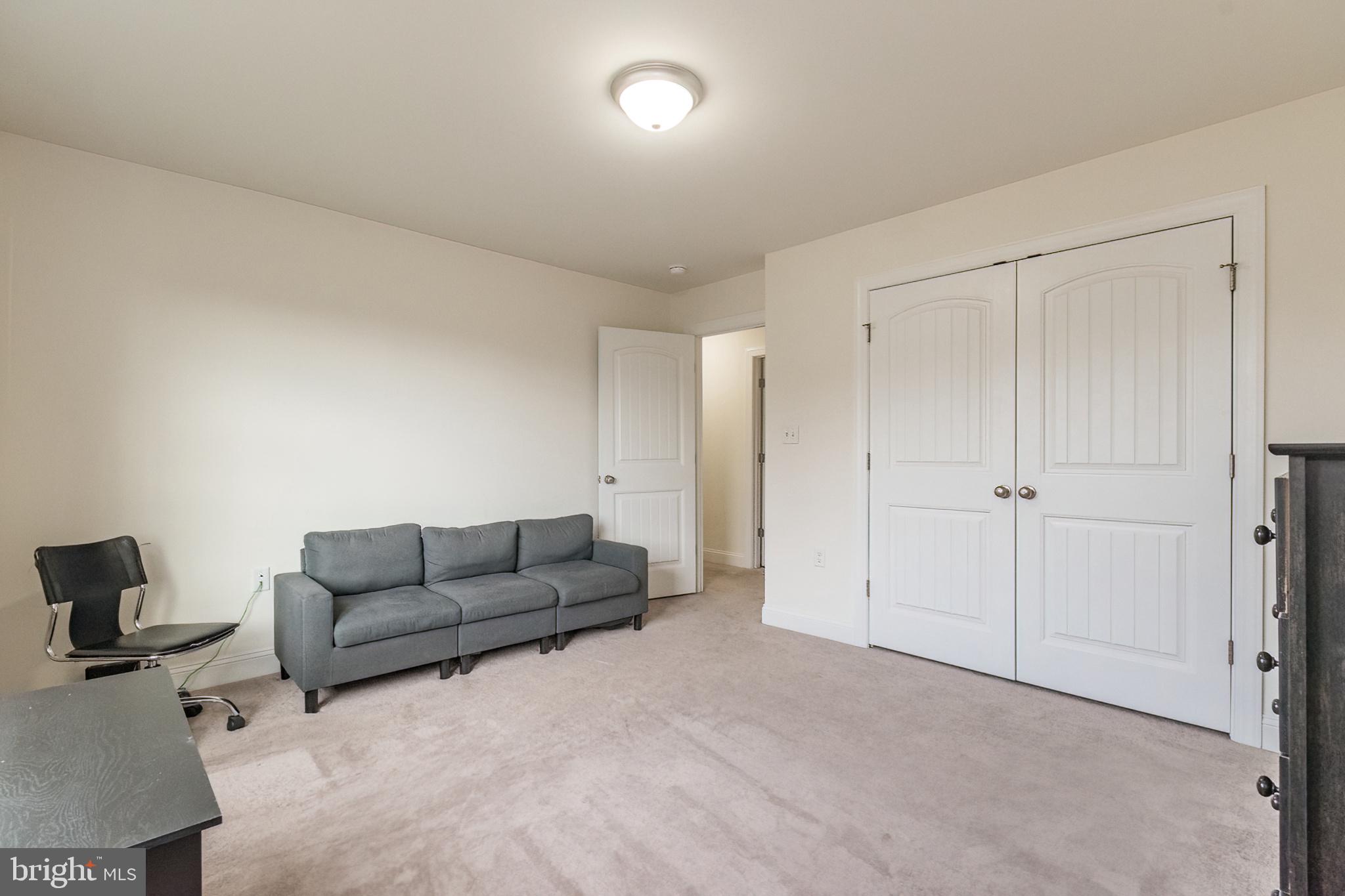 BRIDLE CREEK - Residential