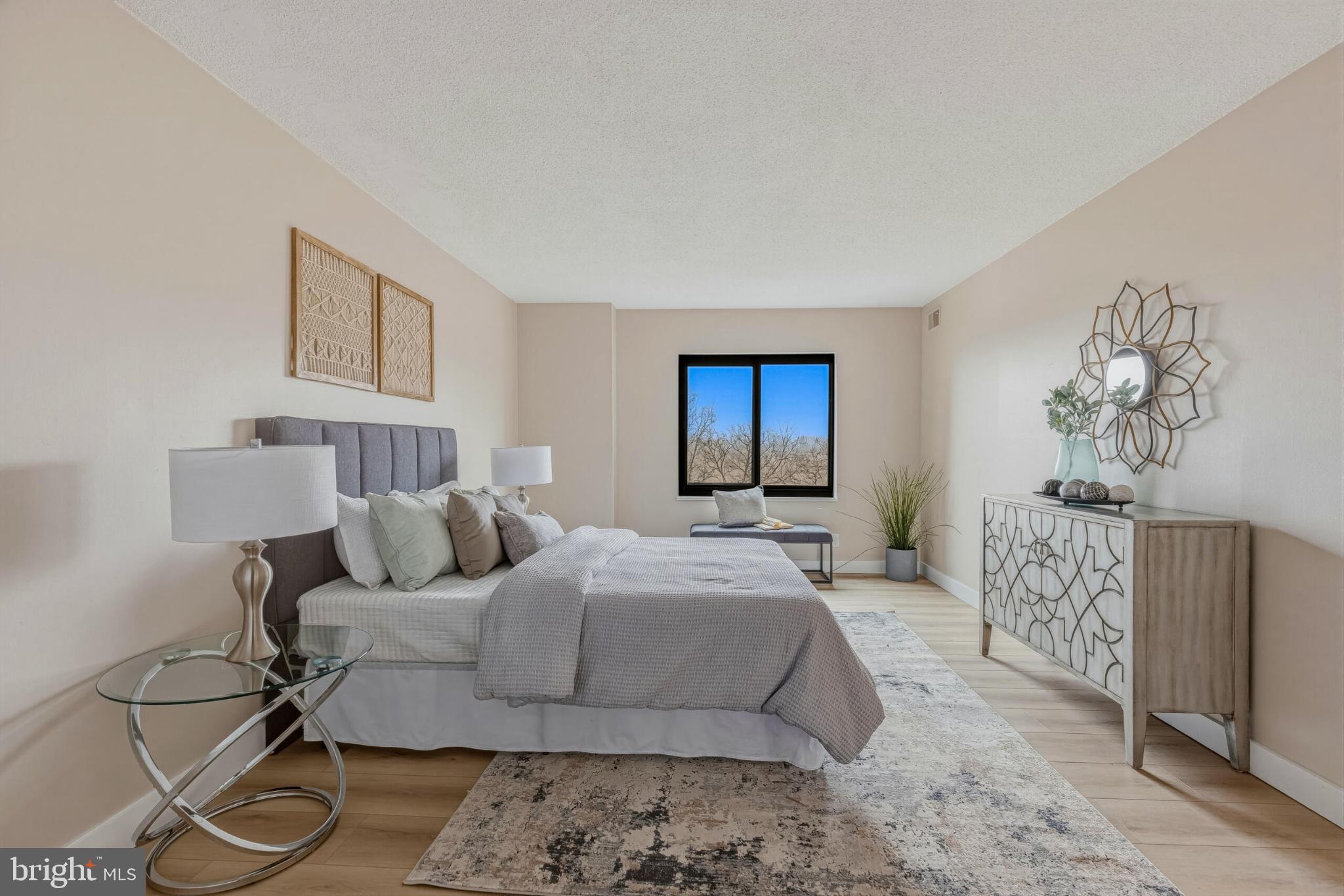 WATERGATE AT LANDMARK - Residential