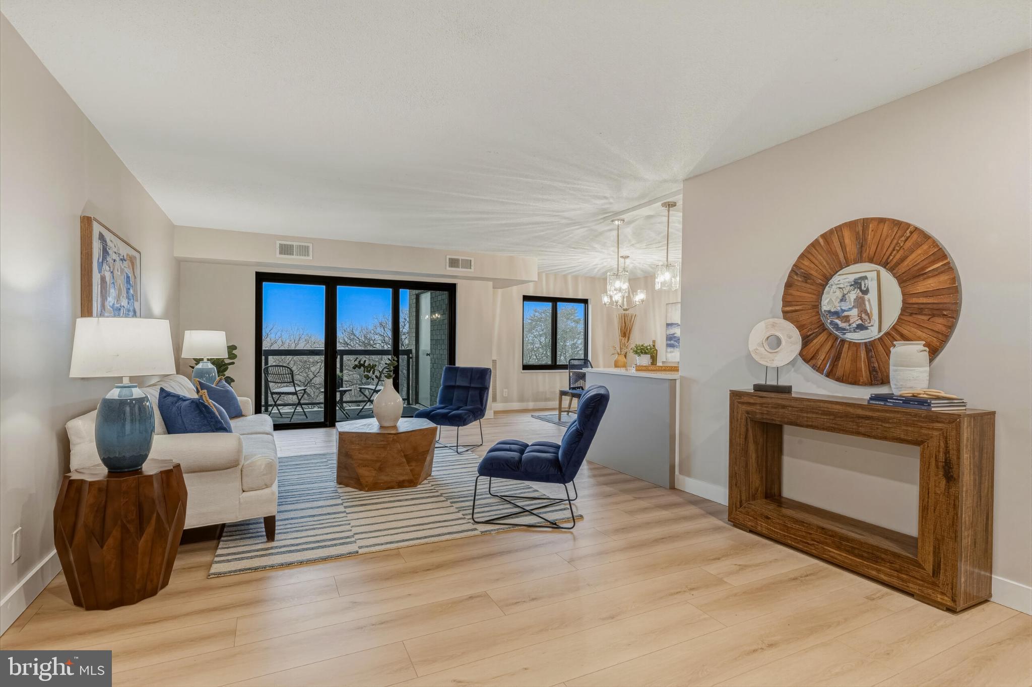 WATERGATE AT LANDMARK - Residential