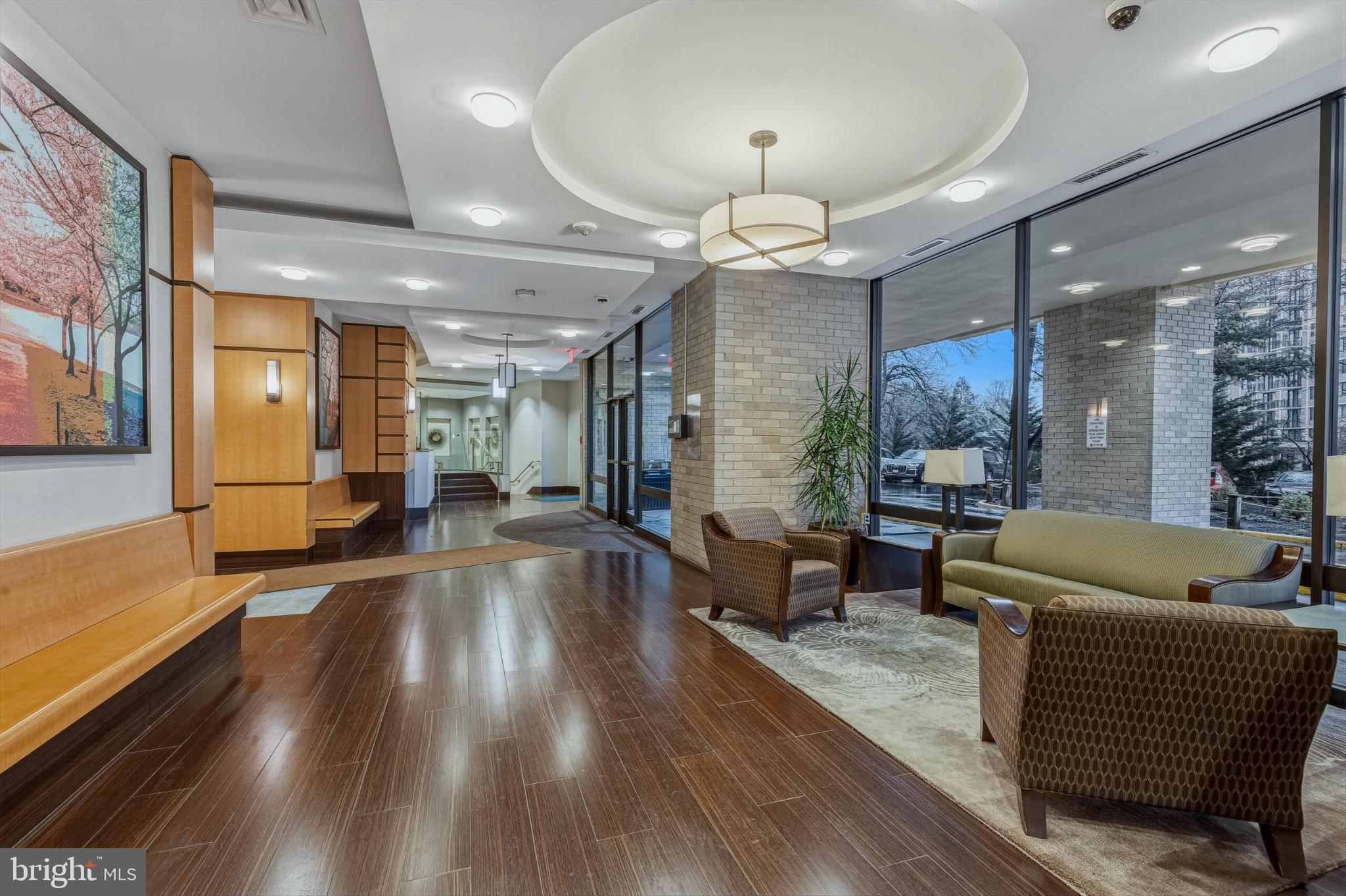 WATERGATE AT LANDMARK - Residential