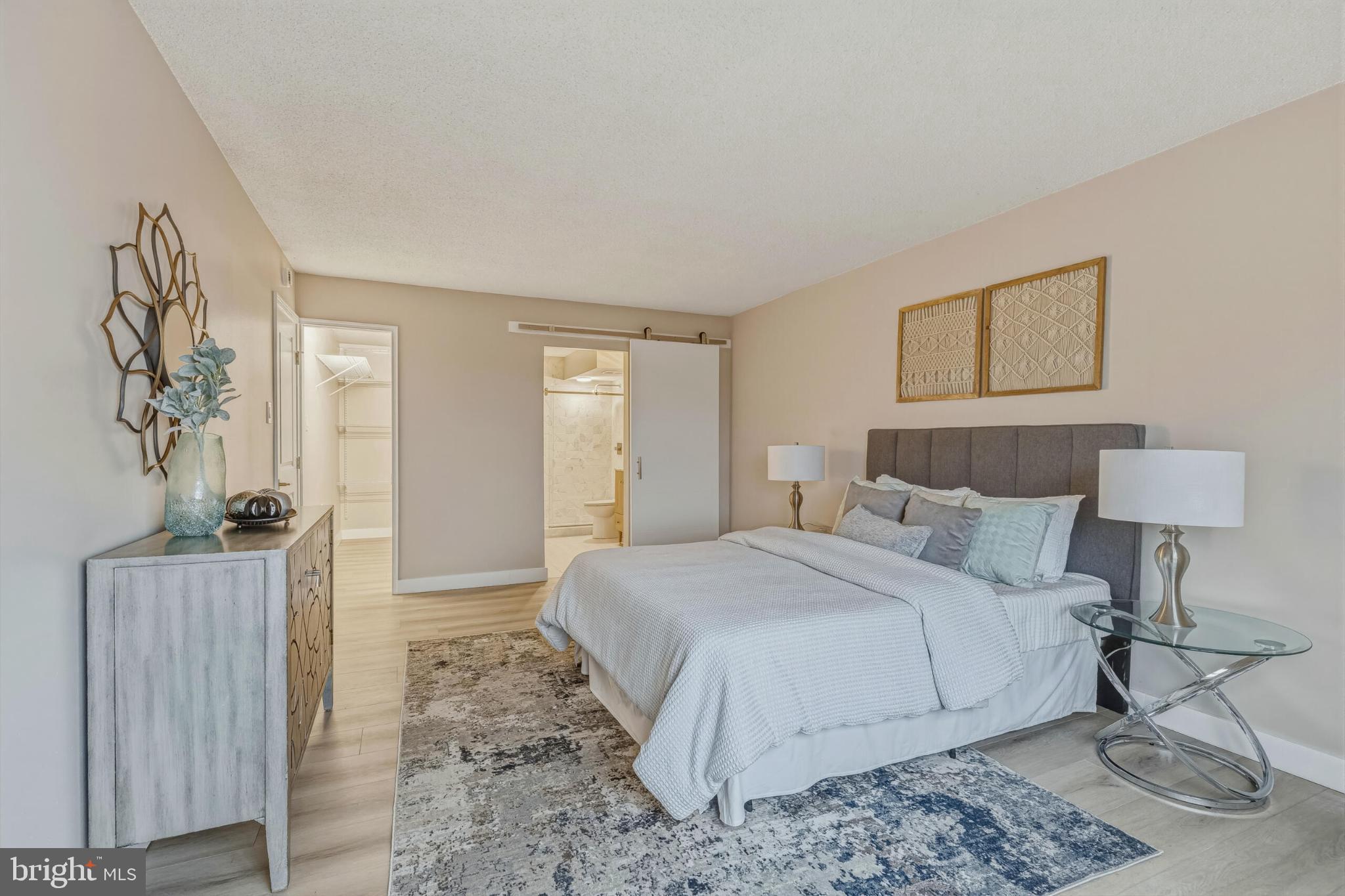 WATERGATE AT LANDMARK - Residential