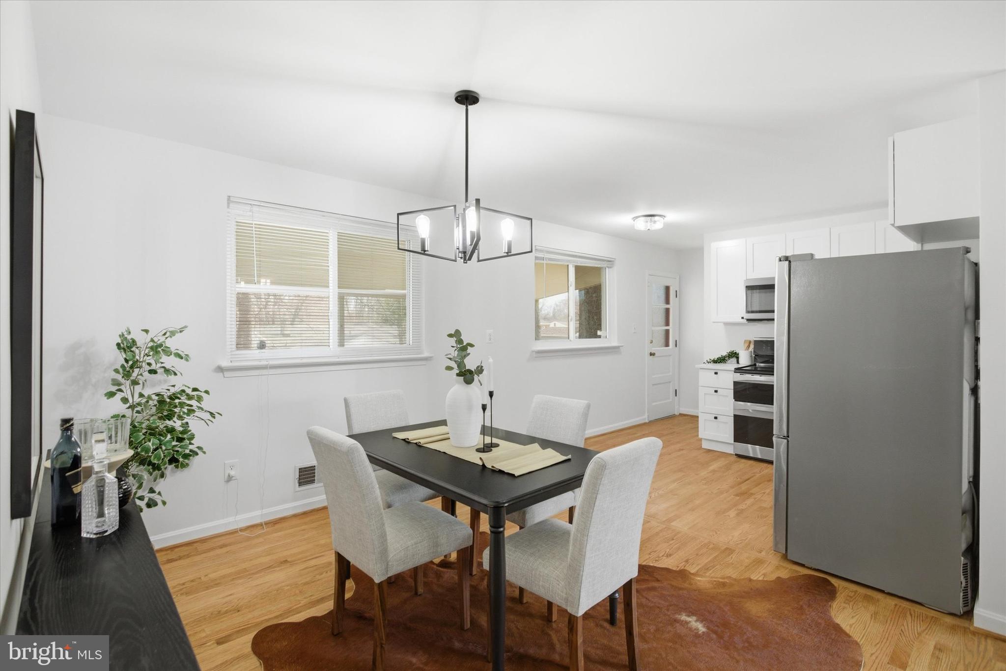 SUMMIT HALL - Residential