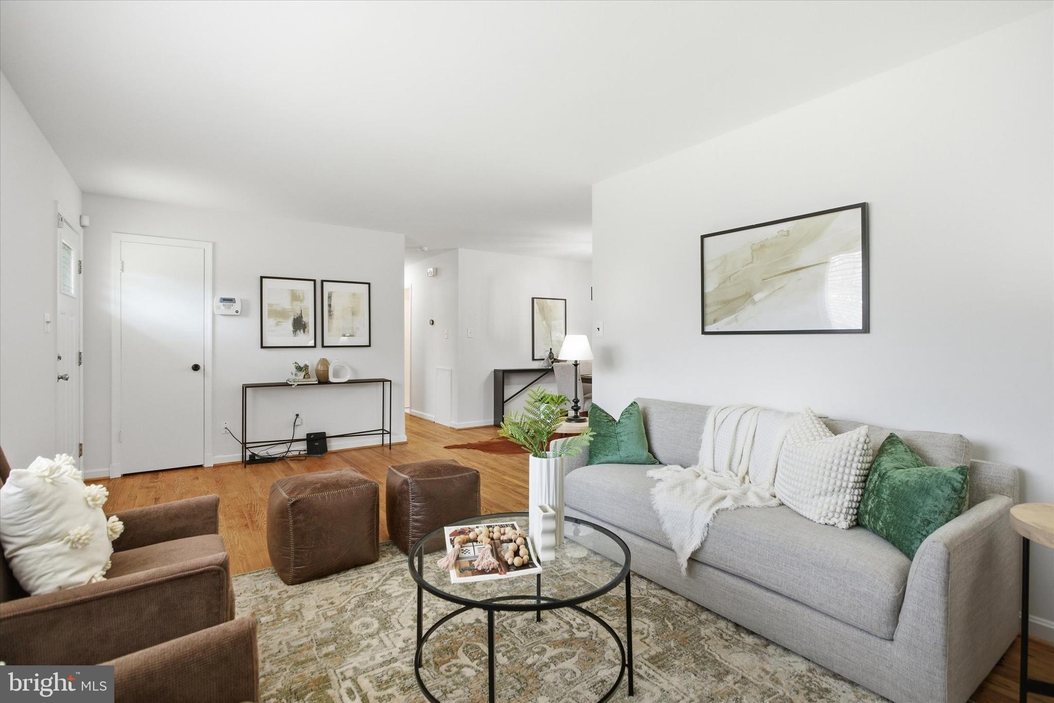 SUMMIT HALL - Residential